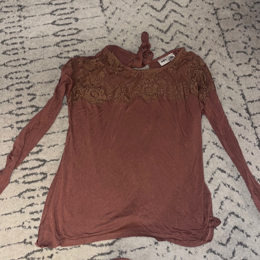 Daytrip Open-Backed Long Sleeve Shirt